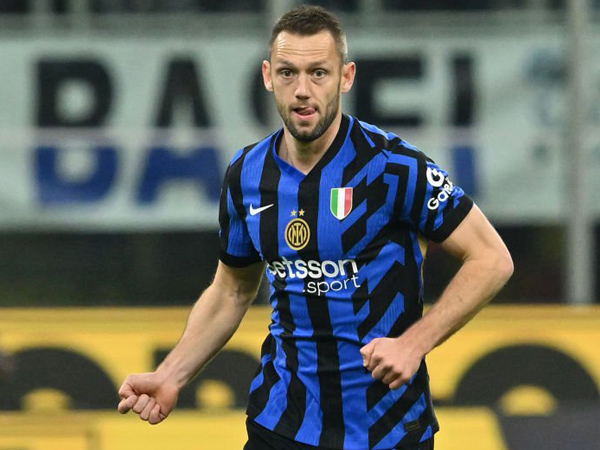 Stefan de Vrij.