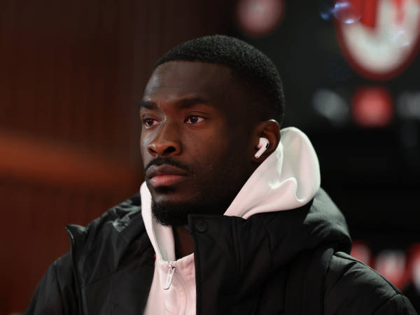 Fikayo Tomori Menuju Pintu Keluar AC Milan, Pulang ke Inggris?