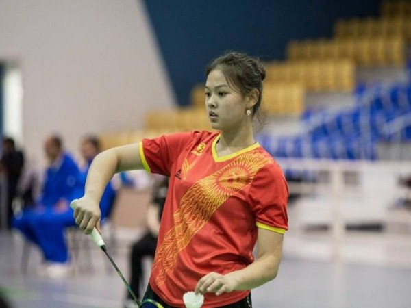 Profil Shuttle Time Badminton Asal Kirgistan, Aisarova Jasmin
