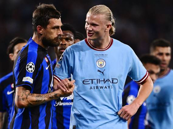 Tanpa Francesco Acerbi, Siapa Bek Italia yang Bisa Hentikan Erling Haaland?