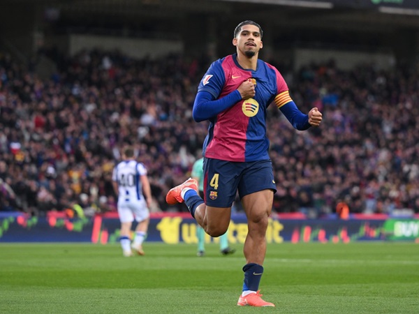 Barcelona Masukan Nama Araujo ke Daftar Pemain Jelang Lawan Osasuna