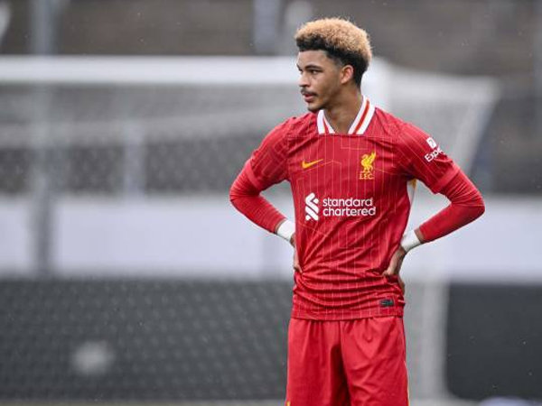 Clae Ewing Teken Kontrak Profesional Pertama Bersama Liverpool