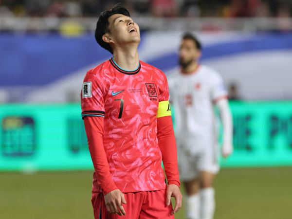 Son Kritik Kondisi Lapangan, Kementerian Olahraga Korea Selatan Beri Respon