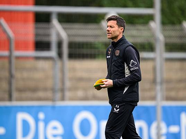 Belum Ambil Keputusan, Xabi Alonso Masih Fokus dengan Bayer Leverkusen