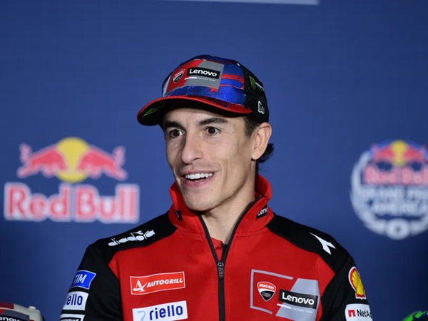 Marc Marquez Bangga Dibandingkan dengan Lewis Hamilton