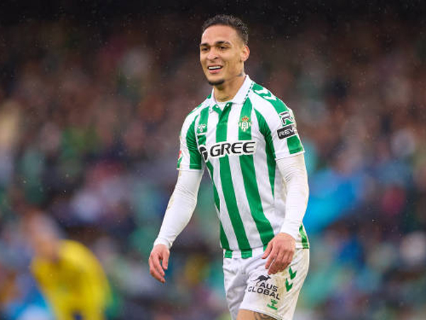 Antony Bersinar di Real Betis, Transfer Permanen Tergantung Liga Champions