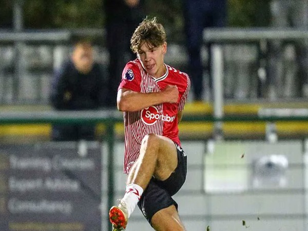 Winger incaran Tottenham