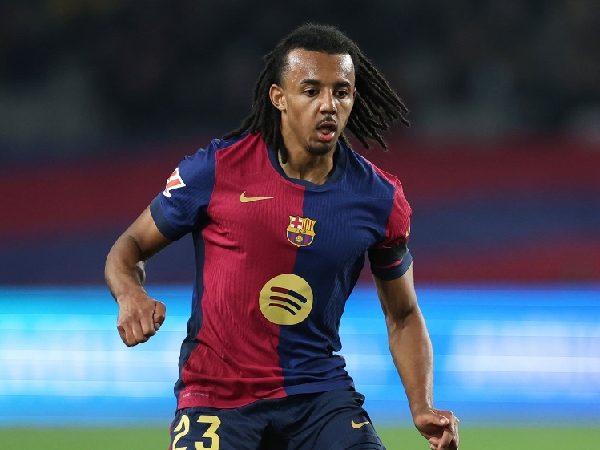 Chelsea memburu bek Barcelona, Jules Kounde