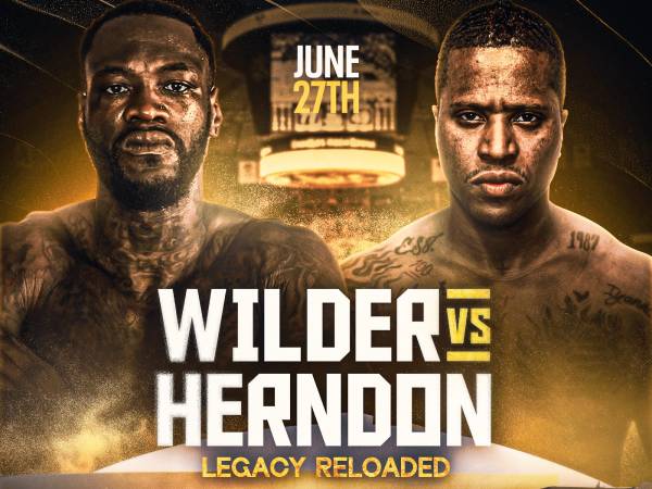 Deontay Wilder (kiri) dan Tyrrell Herndon. (Foto: Fight TV)