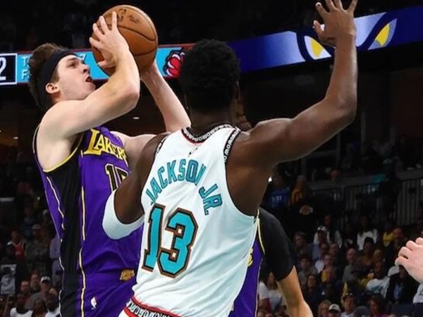 Lakers Akhiri Laga Tandang dengan Tumbangkan Grizzlies