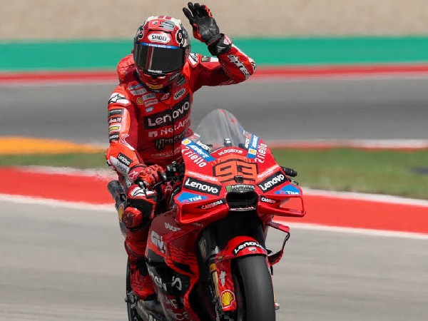 Marc Marquez nikmati dominasi kuatnya bersama sang adik.