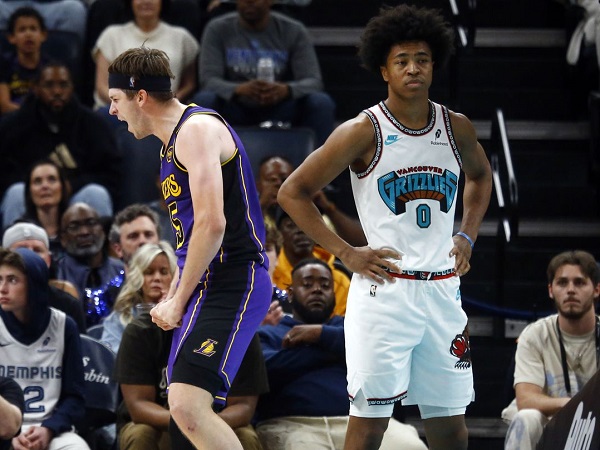 Austin Reaves lega Lakers bisa akhiri road trip dengan kemenangan manis di markas Grizzlies.