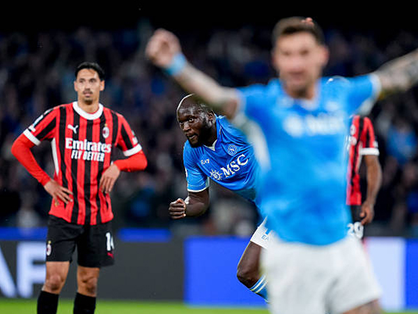 Kalah dari Napoli, Arrigo Sacchi Soroti Kelemahan AC Milan