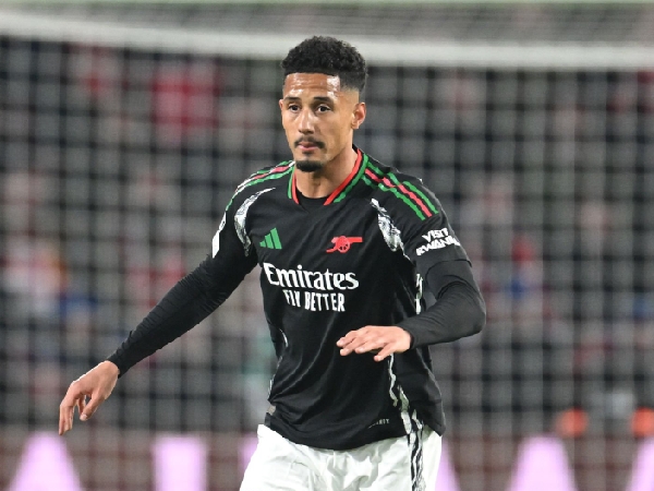 Bek Arsenal, William Saliba, diperebutkan oleh Manchester City dan Real Madrid