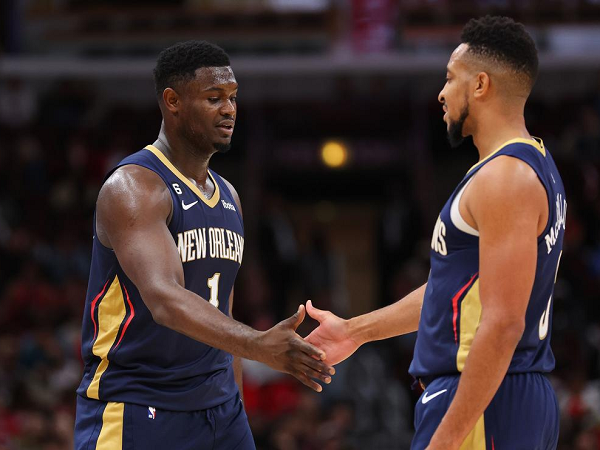 New Orleans Pelicans tak lagi mainkan Zion Williamson dan CJ McCollum di sisa musim.