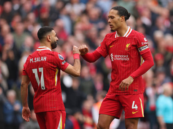Target Transfer Liverpool Puji Mohamed Salah dan Virgil van Dijk