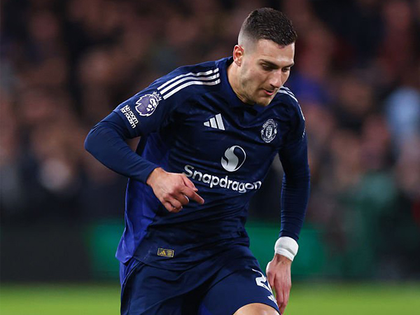 Diogo Dalot.
