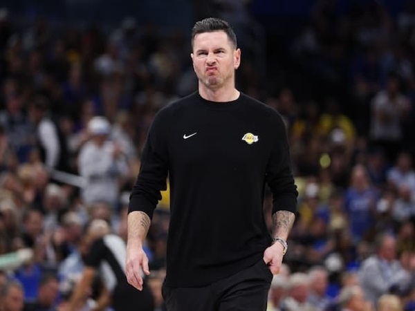 JJ Redick Fokus Bangun Mental Lakers Jelang Playoff