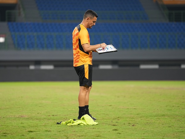 Pelatih Persija Jakarta, Carlos Pena