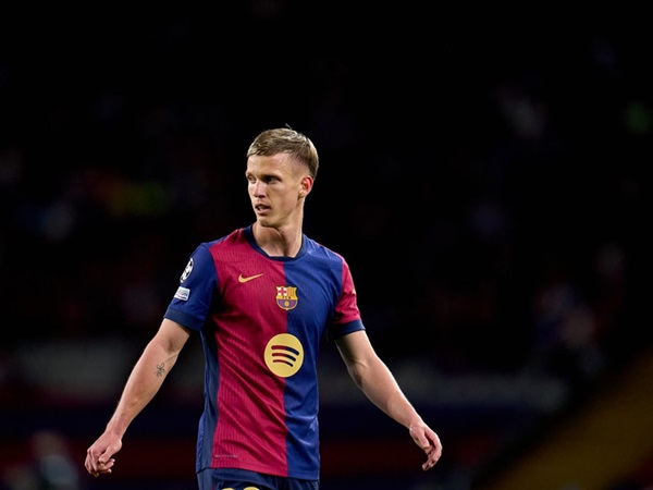 Barcelona Optimistis tentang Kembalinya Olmo vs Dortmund