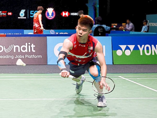 Leong Jun Hao Terima Tantangan Lin Chun Yi di Babak Pertama Kejuaraan Asia 2025