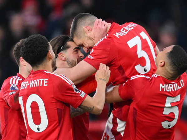 Superkomputer Prediksi Nottingham Forest 93,3 Persen ke Liga Champions