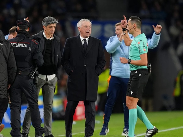 Carlo Ancelotti Dibikin Pusing Jelang Lawan Arsenal