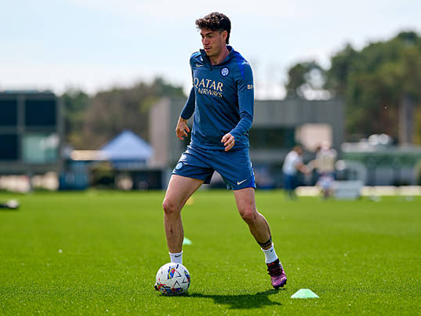 Inter Milan Optimis Alessandro Bastoni Bisa Tampil Lawan Bayern