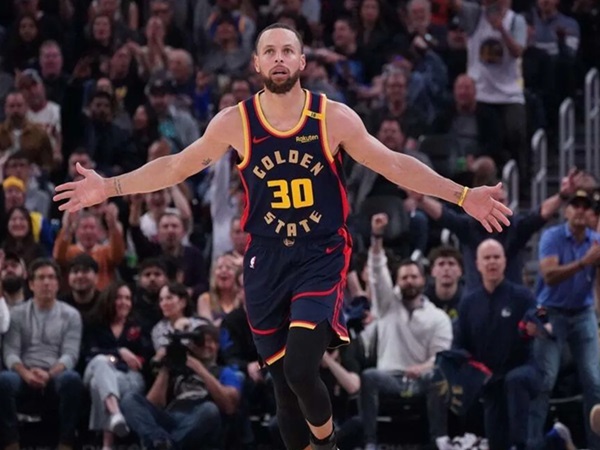 Stephen Curry Beberkan Kunci Mengahentikan Nikola Jokic