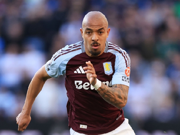 Penyerang Aston Villa, Donyell Malen