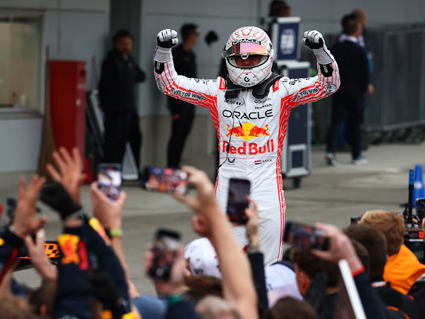 Max Verstappen tetap merendah meski raih kemenangan di GP Jepang.