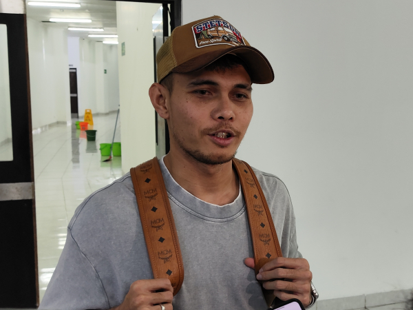 Rezaldi Hehanussa terus doakan Persib menjadi juara