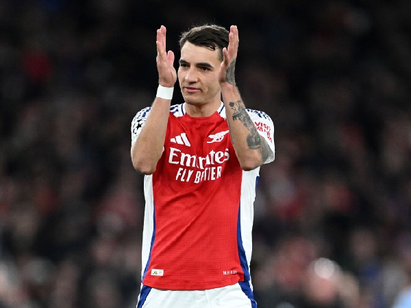 Bek Arsenal, Jakub Kiwior