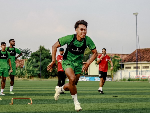 Latihan PSIS Semarang jelang menghadapi Persik Kediri