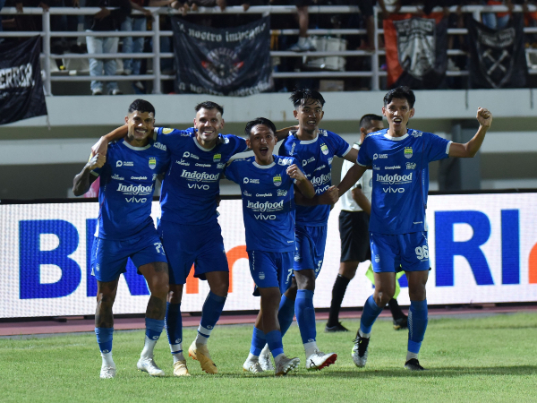 Persib dan Borneo FC berakhir imbang 2-2