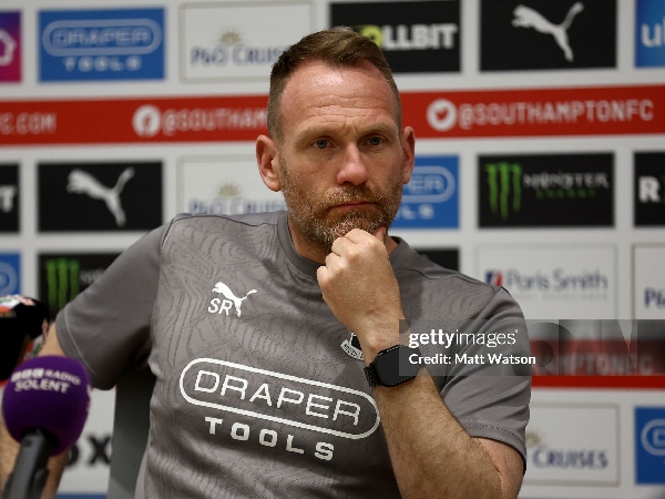 Pelatih interim Southampton, Simon Rusk