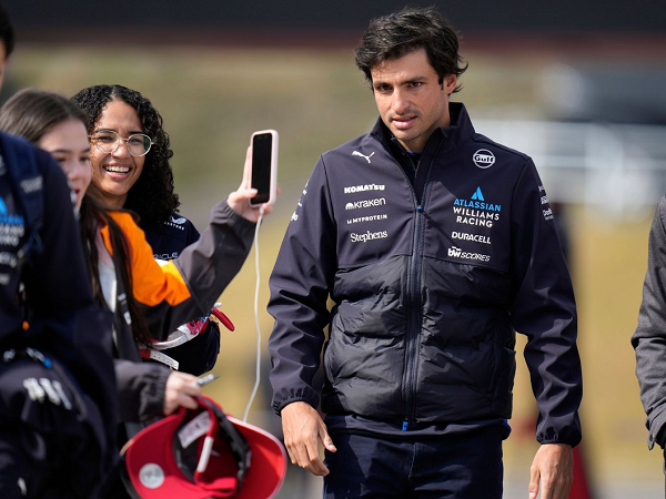 Carlos Sainz Jr tidak terkejut lihat Liam Lawson yang ditukar dengan Yuki Tsunoda.