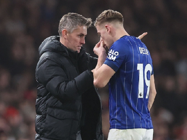 Kieran McKenna dan striker Ipswich Town, Liam Delap