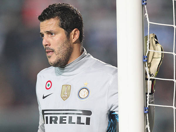 Julio Cesar Bandingkan Pendekatan Jose Mourinho dan Simone Inzaghi