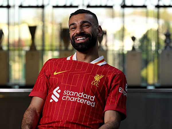 Kontrak Baru Buat Mohamed Salah Kukuhkan Diri Sebagai Legenda Liverpool