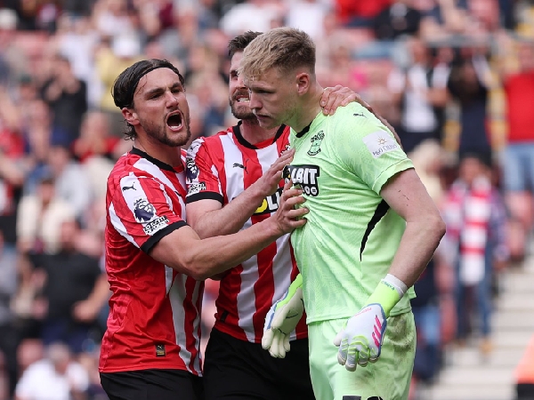 Aaron Ramsdale diapresiasi oleh pelatih interim Southampton, Simon Rusk