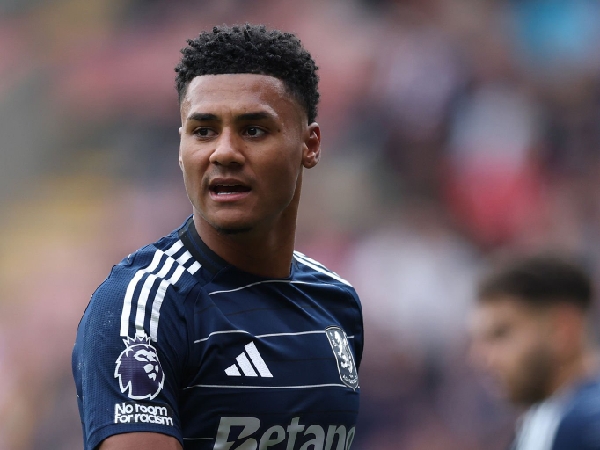 Striker Aston Villa, Ollie Watkins