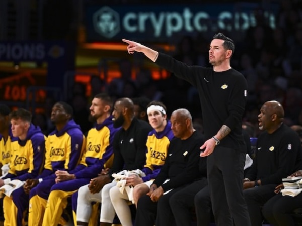 JJ Redick Akan Tenerapkan Penyesuaian Strategi untuk Lawan Timberwolves