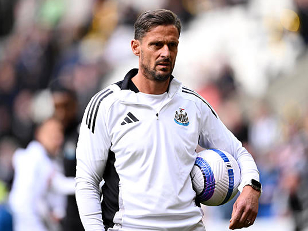 Newcastle Siap Tampil Maksimal, Jason Tindall Fokus Hadapi Crystal Palace