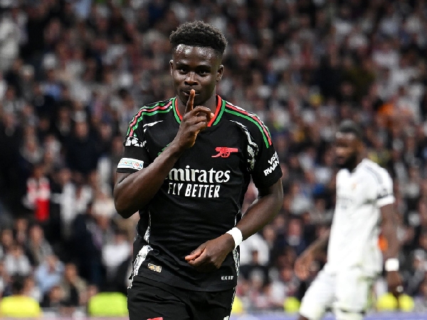 Bukayo Saka membintangi kemenangan Arsenal atas Real Madrid