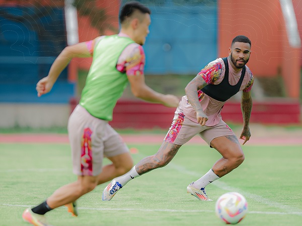 Latihan Persis Solo jelang menghadapi Barito Putera