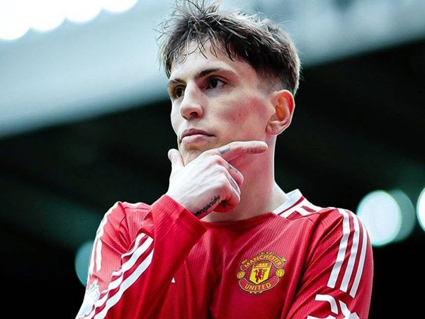 Striker incaran Atletico Madrid