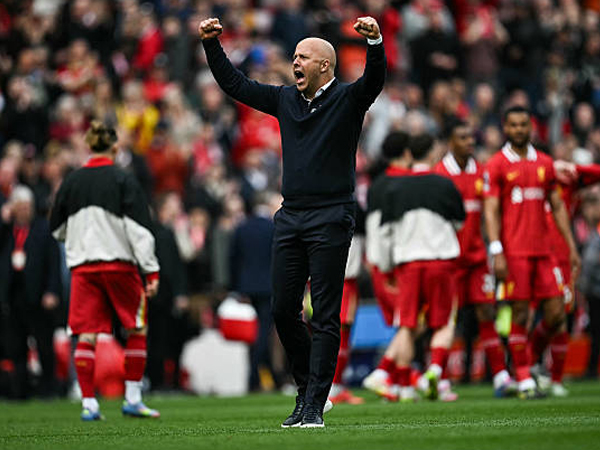 Dua Bintang Perpanjang Kontrak, Arne Slot Fokus Pertahankan Skuat Liverpool