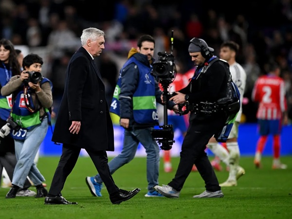 Carlo Ancelotti Kembali Digosipkan akan Tinggalkan Real Madrid
