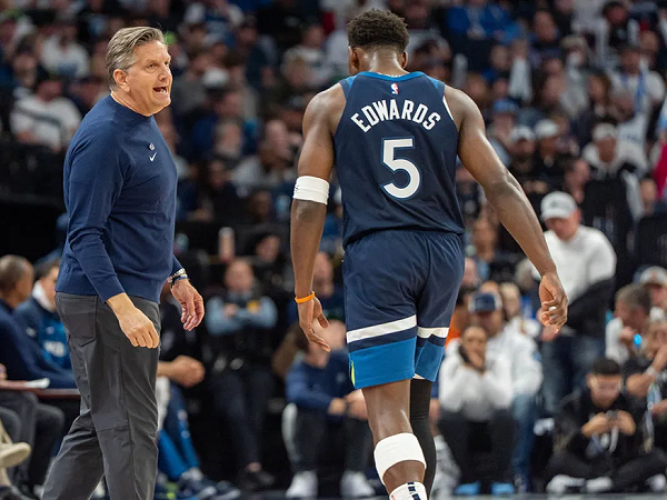 Chris Finch ingin Timberwolves tetap membumi meski kalahkan Lakers di Game 1.